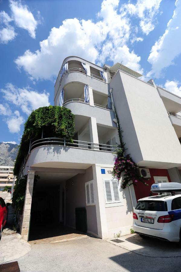 Milic Apartments Макарска Экстерьер фото